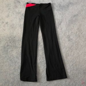 Under armour black yoga pants